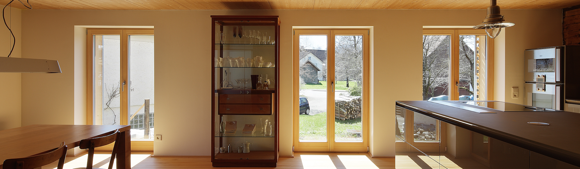 Tiefenthaler Fenster - Altbausanierung mit Holzfenster - Blick nach draußen